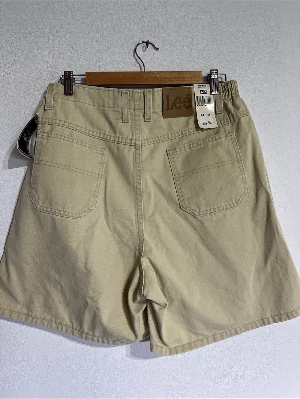 Vintage Lee Beige High-Waist women’s Utility Shorts